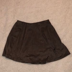 Brown Short Loose Skirt